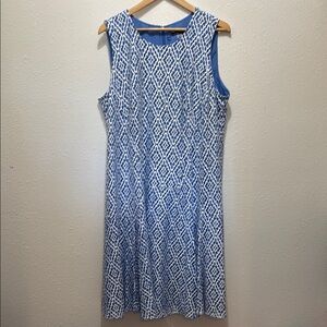 Tommy Hilfiger Blue and White Sleeveless Patterned Dress, Size 14W
